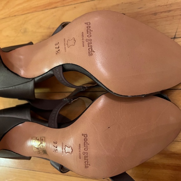 Pedro garcia pump - Picture 3 of 3